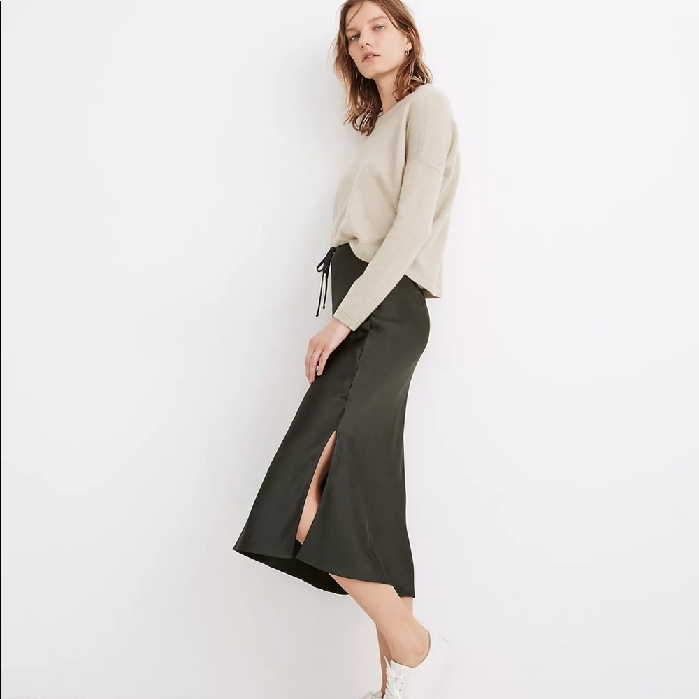 Madewell Drawstring Midi Slip Skirt in Dark Forest